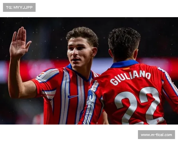 马竞2-1逆转瓦伦西亚，阿尔瓦雷斯主导主场连胜